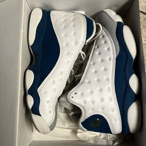 Air jordan 13 retro size 10.5 
French blue